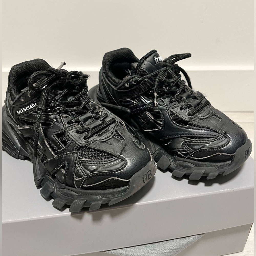 Balenciaga Track.2 Sneakers